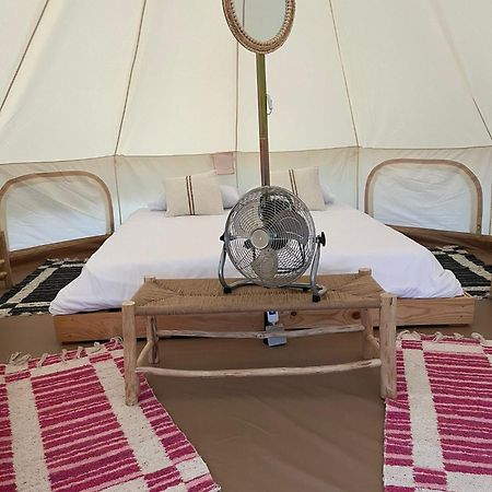 Camping Vila De ซาร์เรีย ภายนอก รูปภาพ