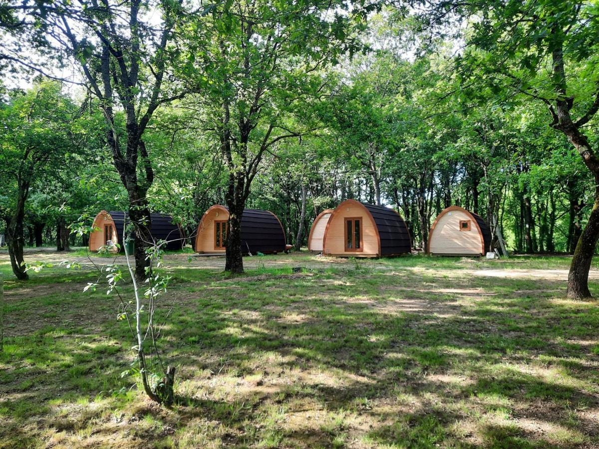 Camping Vila De ซาร์เรีย ภายนอก รูปภาพ
